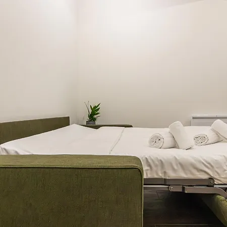 Porta Venezia Apartment *