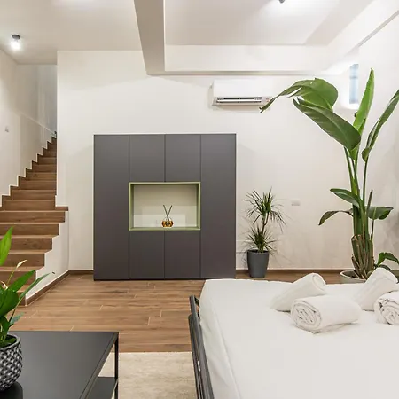 Porta Venezia Apartament *