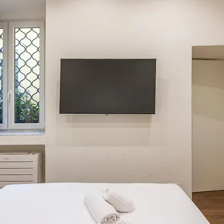 Apartment Porta Venezia Milan
