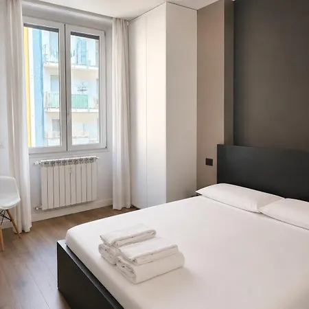 Big Luxury - California M4 Daire Milano