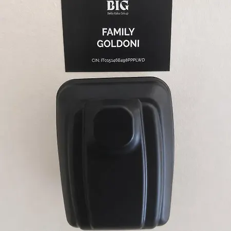 Big Family Goldoni - Duomo M4 Lin Airport Милан