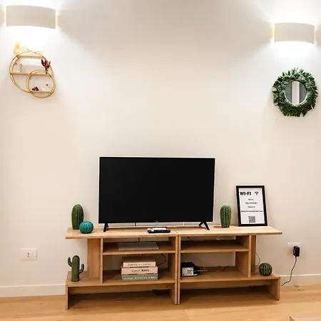 Modern Flat Metro Citylife-mico-self Check-in-ac アパート