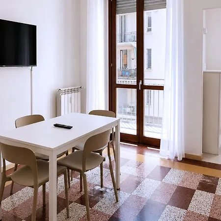 Big Nest Goldoni - Duomo M4 Linate شقة *
