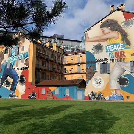 Centro, Nel Quartiere Isola *