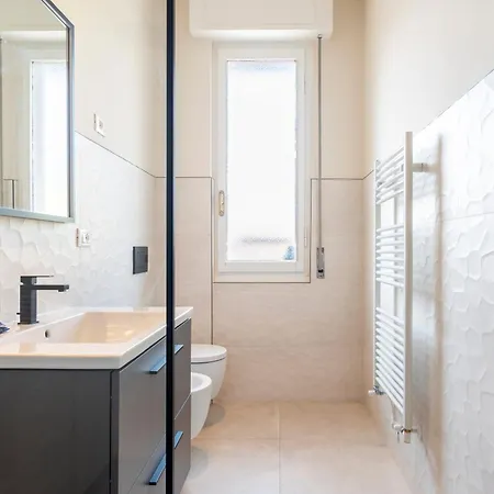 Apartamento Altamura Trilocale Quartiere Bande Nere San Siro Milán