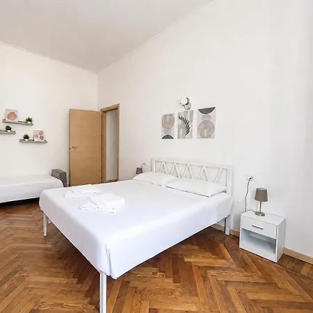 Big Cozy Goldoni-duomo M4 Linate شقة *