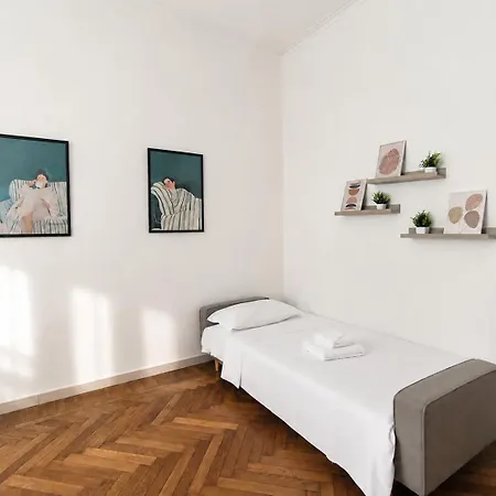 شقة Big Cozy Goldoni-duomo M4 Linate *