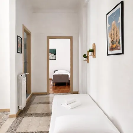 Big Cozy Goldoni-duomo M4 Linate شقة *