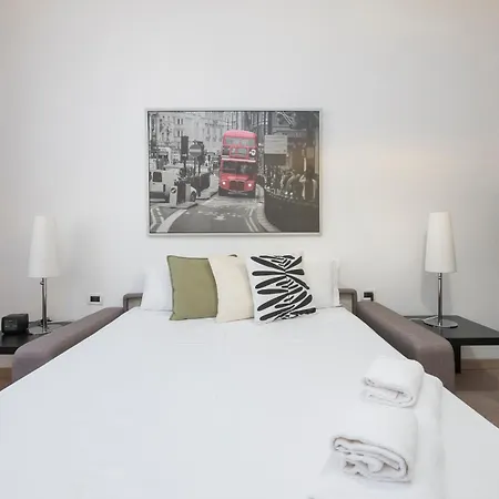 Corso Chic Street, Porta Garibaldi, Stazione Centrale, Nel Cuore Della Di * Milano