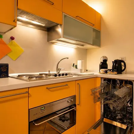 Corso Garibaldi - Two-rooms In The Heart Of Brera *