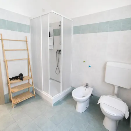Big Smart Goldoni - Duomo M4 Linate * ميلان