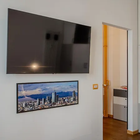 Gambara M1 - Casa Da Lavoro Vicino A Citylife *