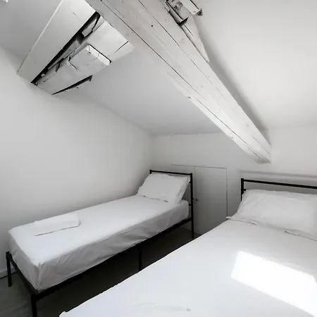 Appartamento Navigli - Porta Genova Barbavara 7a Milano