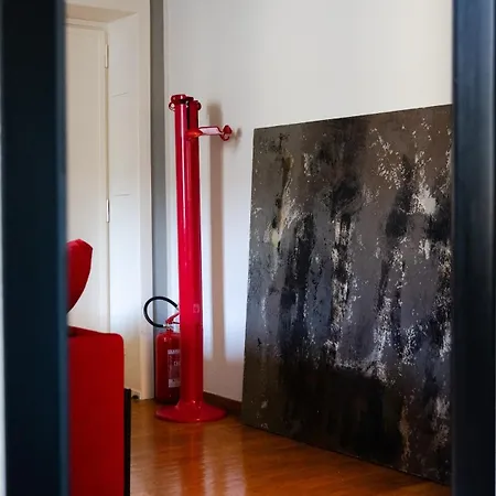 Daire Designer In Center Milano