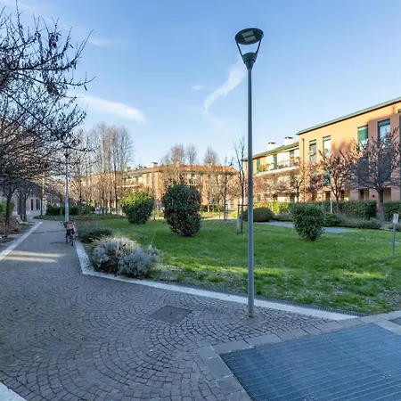 Bright Navigli With Canal View * Milano