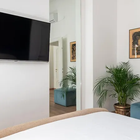 Santa Sofia Penthouses شقة