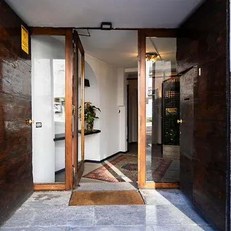 Santa Sofia Penthouses *
