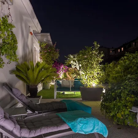 Penthouse With Super Terrace * ميلان