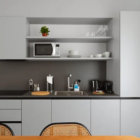 Limehome Navigli Апарт-отель Милан