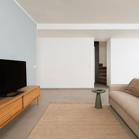 Апарт-отель Limehome Navigli