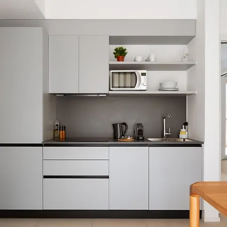 Limehome Navigli 4* Милан