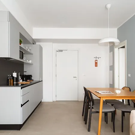 Limehome Navigli Милан