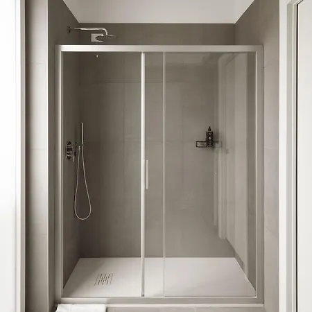Limehome Navigli 4*