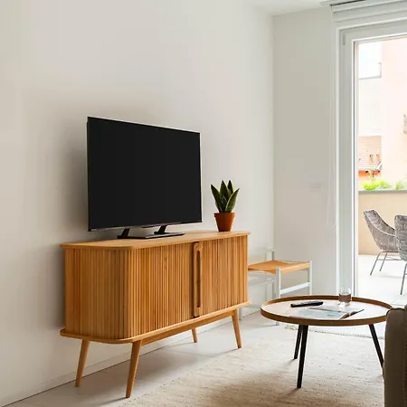 Limehome Navigli Милан