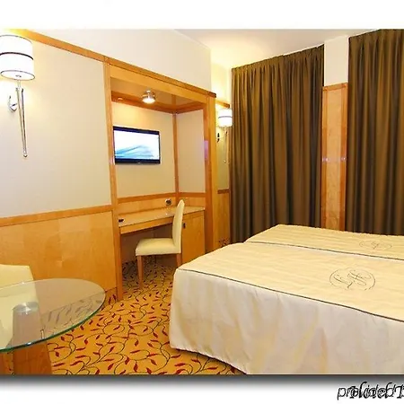 Teco Hotel 3*