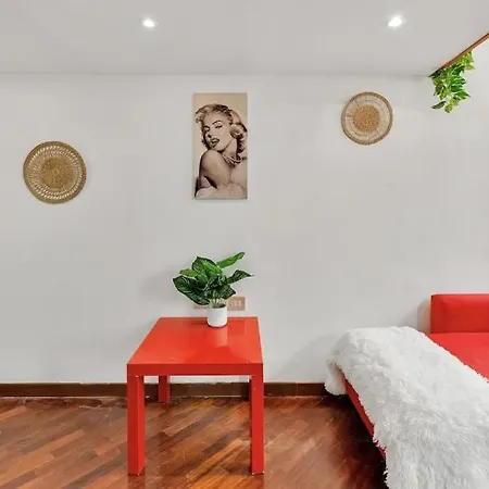 Appartement Compagnoni Flat 4 Posti Letto 15' Duomo, 15' Linate Metro M4 Milaan