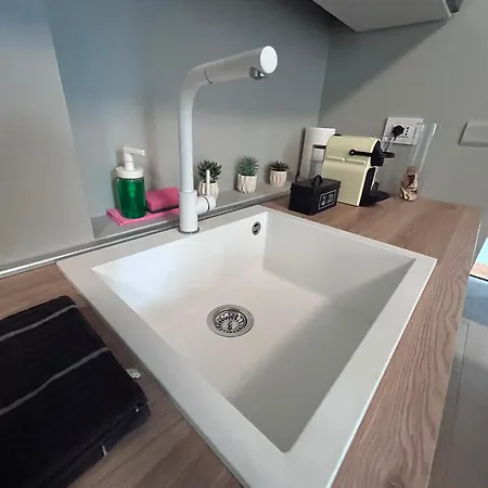 Urban House 4*