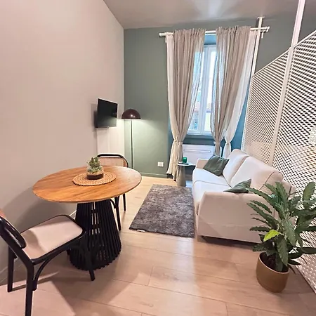 Urban House فندق مبيت وإفطار