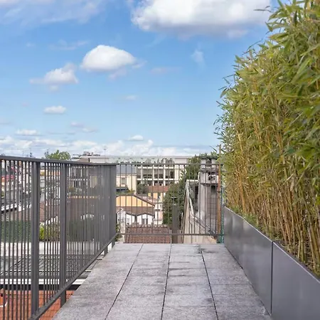 Art Luxury Skyline Views In Montenapoleone 米兰