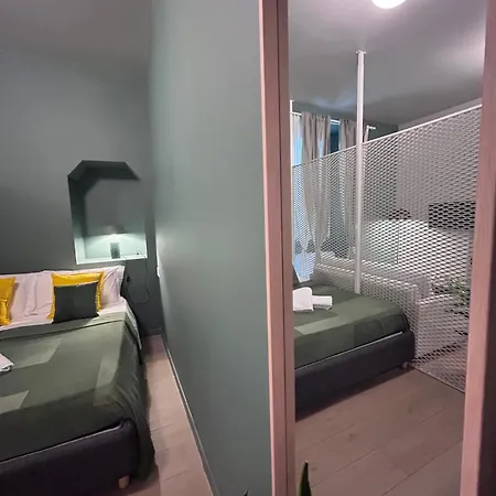 Urban House فندق مبيت وإفطار 4*