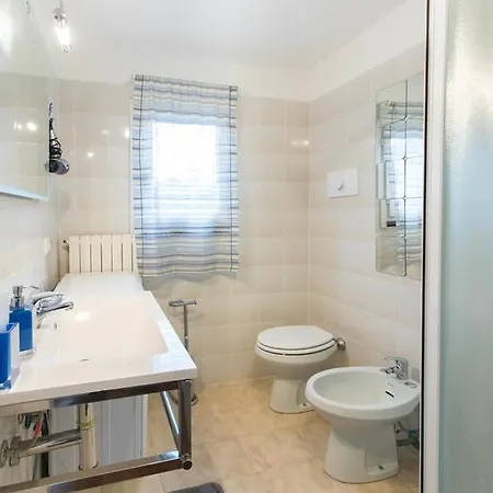 דירה Flat In Duomo מילאנו