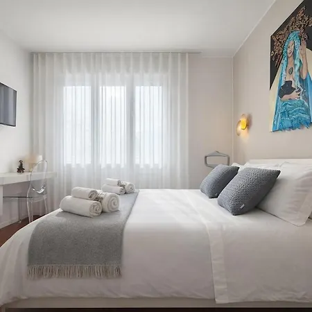 Appartement Stylish Retreat At Pop Portaluppi Milaan