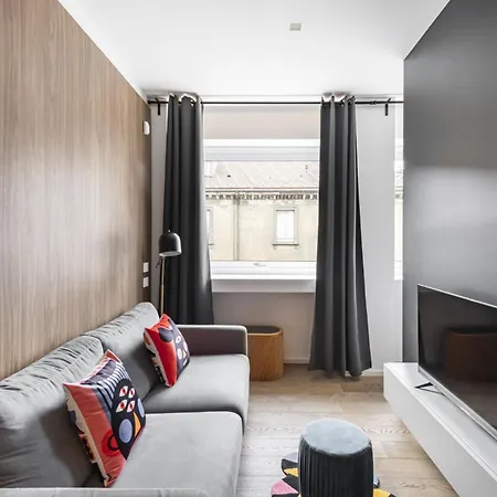 Easylife - - Torino 64 - P2n10 - Duomo * Milaan