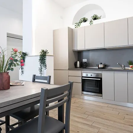 Italianway Comfort - Cellini 1 מילאנו