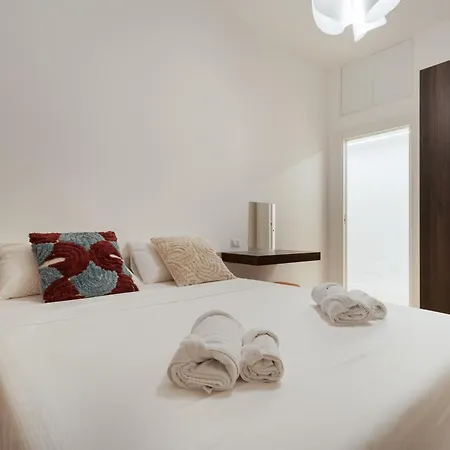 Guesthost - Comfy Flat X6 In Porta Romana