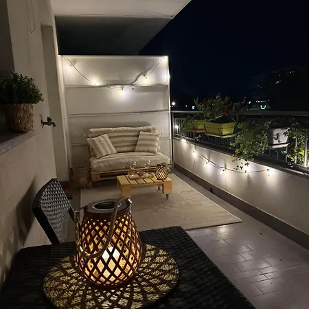Unipol Dome | Terrace, Park View & Parking Appartement Milaan