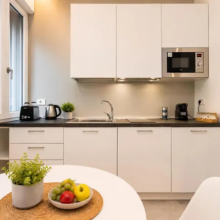 Brand New Modern Studio, Bocconi 10 Min Walk Milán