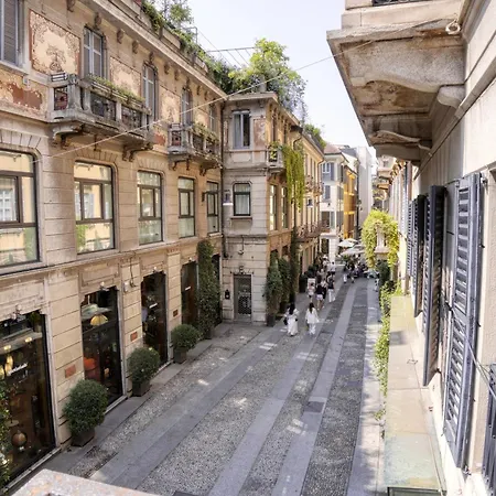 Fiorichiari Exclusive - Brera's Finest Location Lägenhet