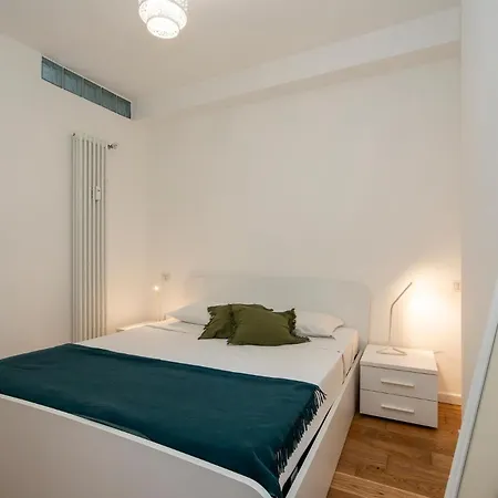 Appartement Garibaldi - 15 Minutes Walk From Brera Milaan