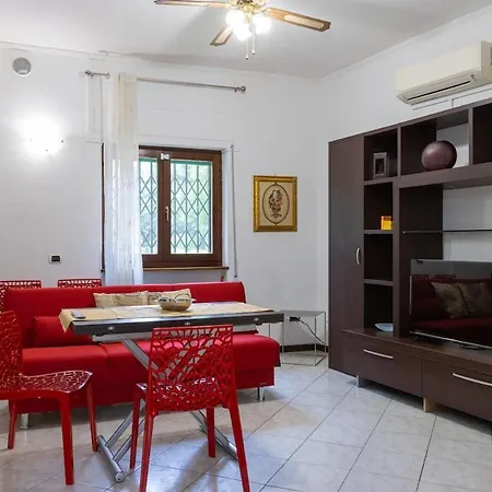 Daire Pina's Three-room Apartment, Parking Space & Garden