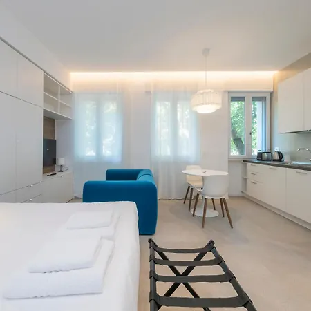 Brand New Modern Studio, Bocconi 10 Min Walk Milán