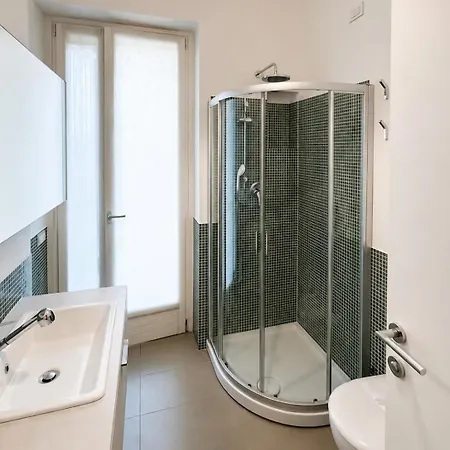 Elegant Balcony In Duomo Ac Wifi And Free Washing Mashine * Milaan