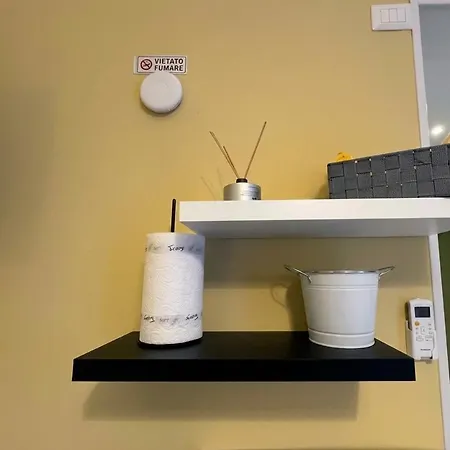 Appartement Comodo Monolocale A 2 Minuti Da Stazione Milaan