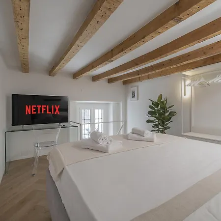 Charming Navigli - 10 Minuti Dal Duomo Appartement