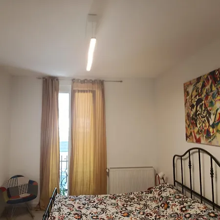 Apartment Sweet