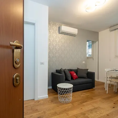Appartement Garibaldi - 15 Minutes Walk From Brera